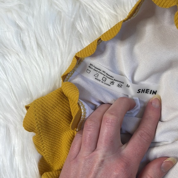 SHEIN mustard scallop bikini - Picture 2 of 4